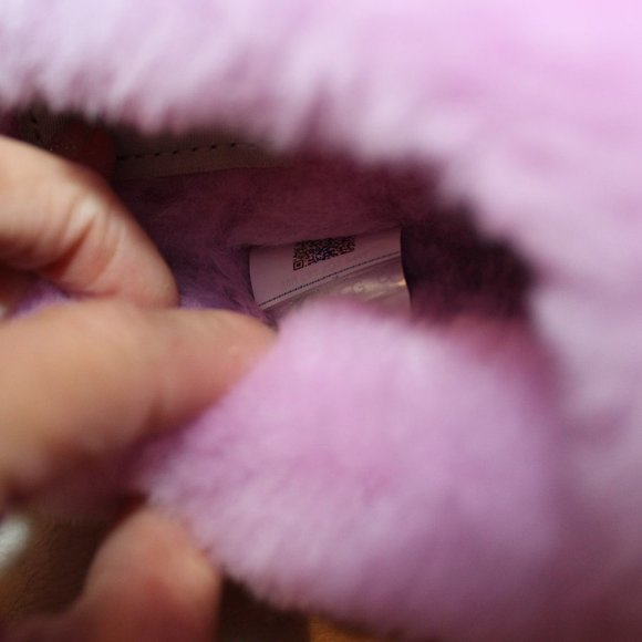 NIB UGG CLUGGETTE WOMEN'S SUEDE SHEARLING SLIP ON SLIPPERS WILDFLOWER PI… - Picture 6 of 7